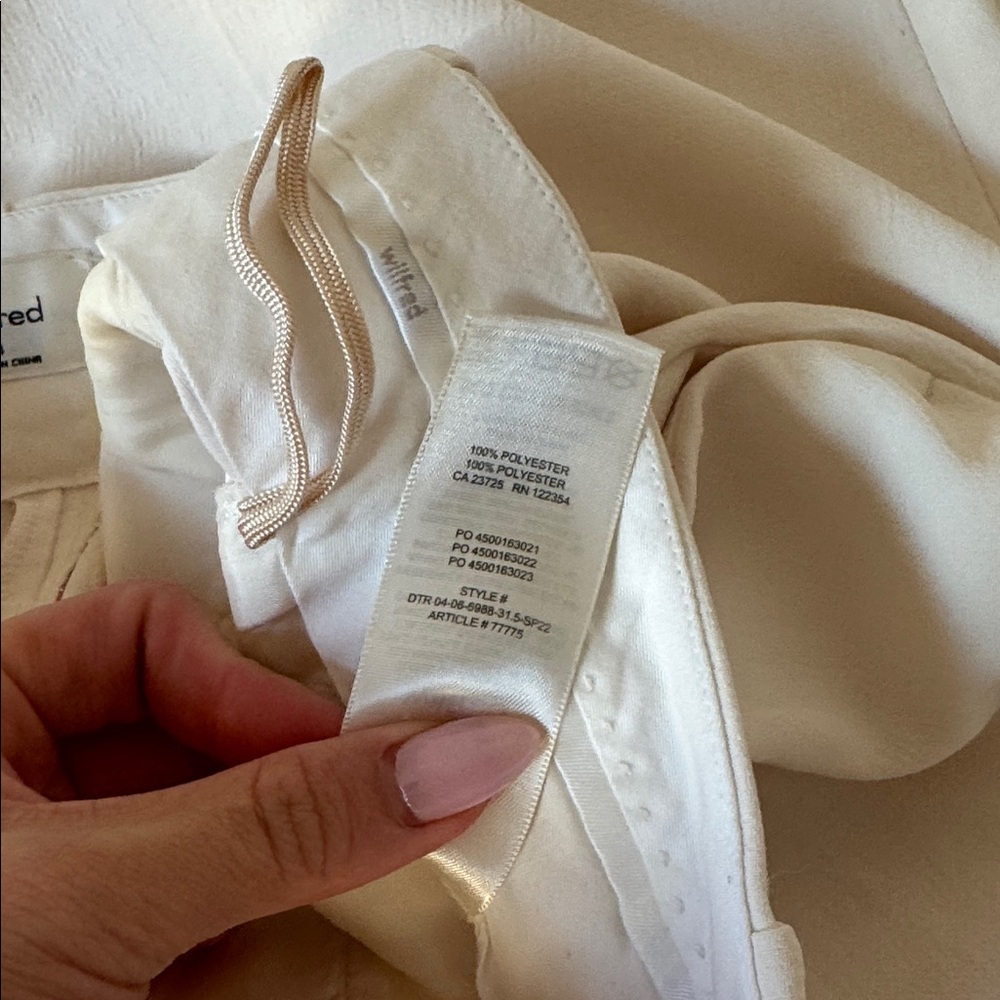 Aritzia effortless pant - Picture 4 of 9